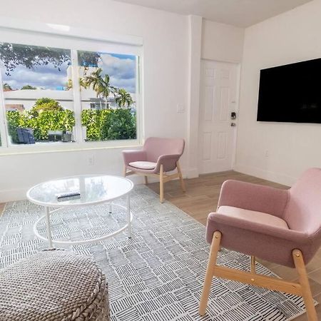 Stylish 2Bed Apartment El Portal Miami Exterior photo