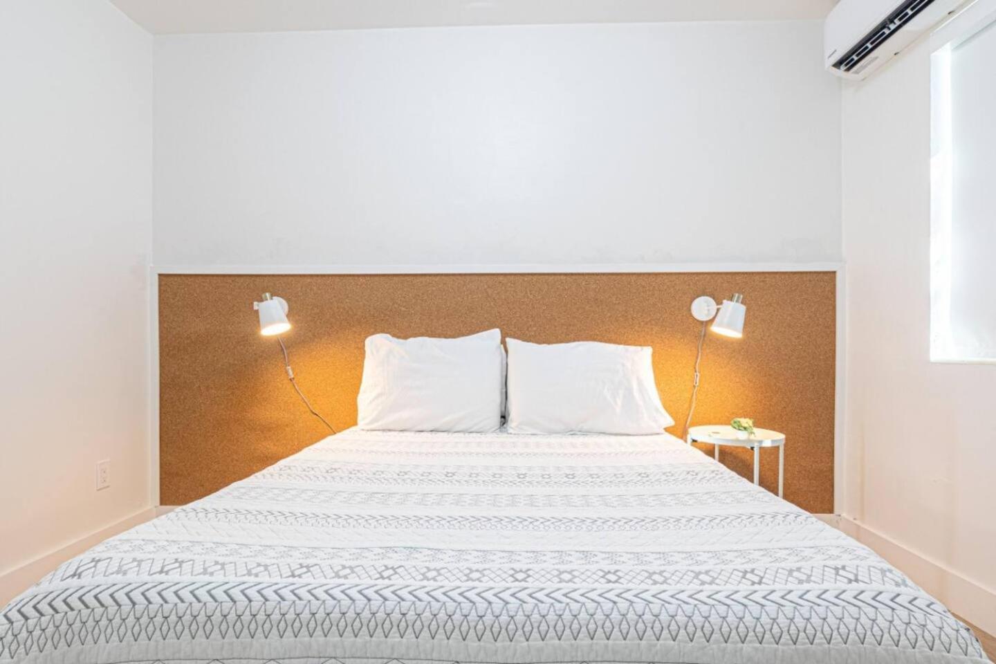 Stylish 2Bed Apartment El Portal Miami Exterior photo